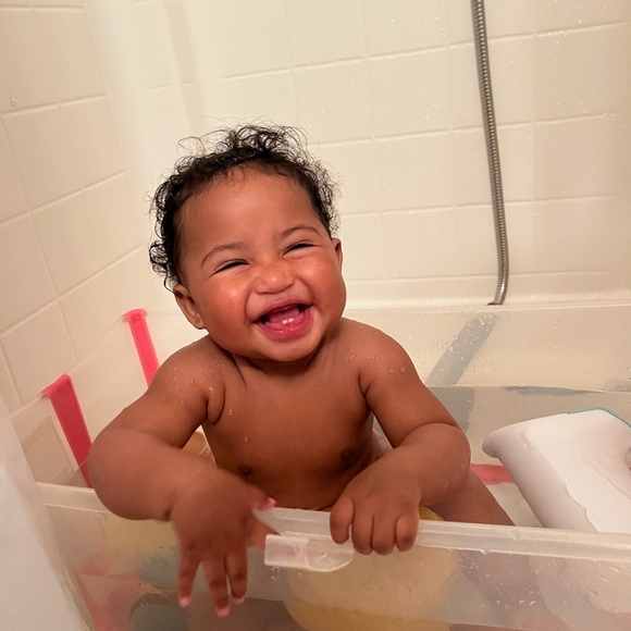 LIVE Show Listing/ And Sharing - Picture 3 of 6